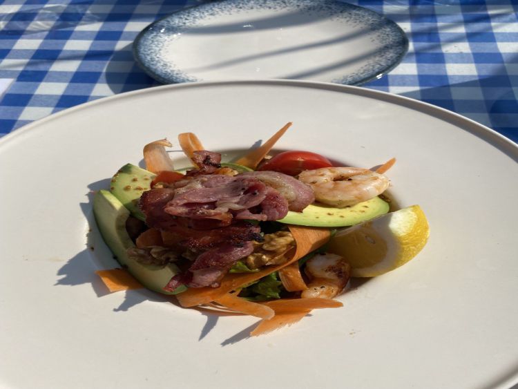 Bacon Praw Salad im Eagles Nest